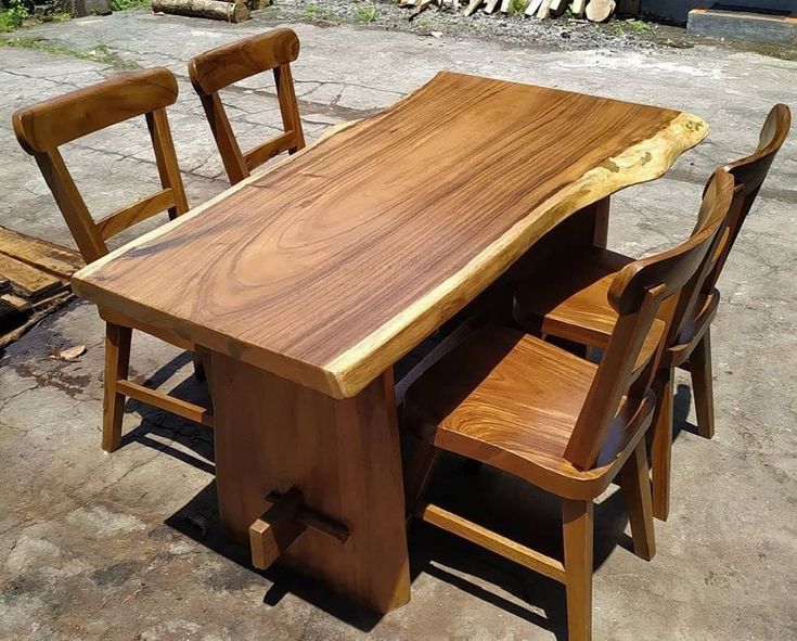 Set Meja Makan Solid Trembesi