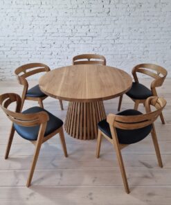 Set Meja Makan Bundar 4 Kursi Sandaran Lengkung