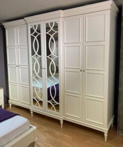 Lemari Pakaian Minimalis Pintu 6