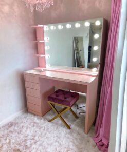 Meja Rias Lampu Termewah