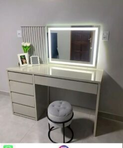 Meja Rias Murah Cermin LED Touchscreen