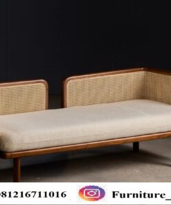 Sofa Kayu Jati Model Retro Kombinasi Rotan