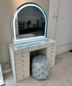 Meja Rias Lampu LED Custom Modern Estetik